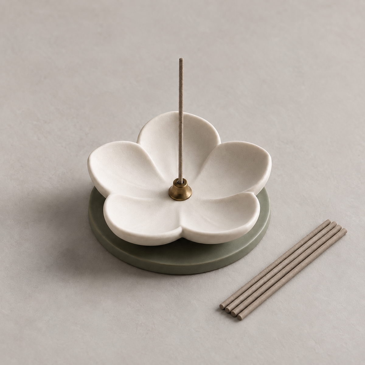 Aster Petal Burner in a complete studio view